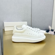 Alexander Mcqueen Low Shoes